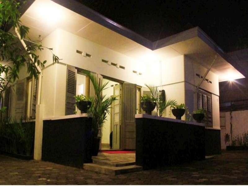 The Kresna Hotel Jogjakarta Buitenkant foto