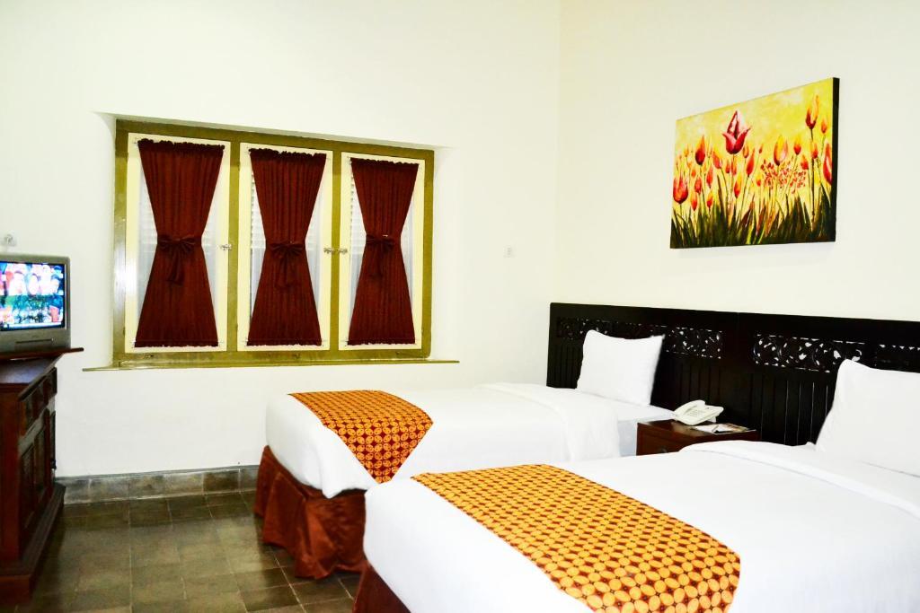 The Kresna Hotel Jogjakarta Kamer foto